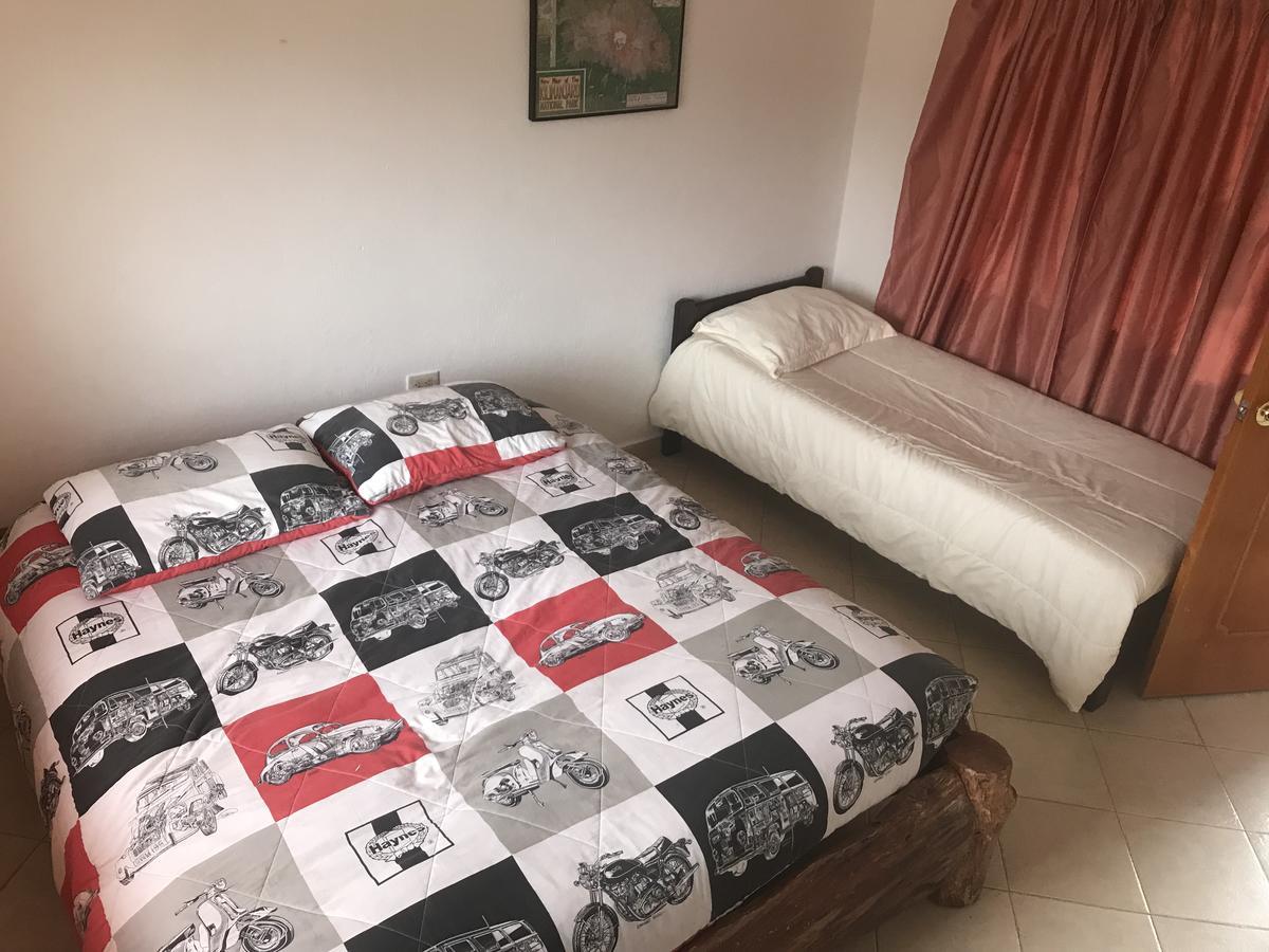 Hostal Casa Lantana スエスカ エクステリア 写真