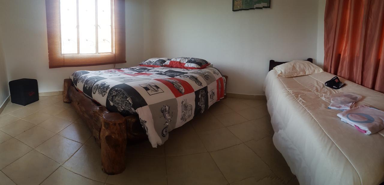 Hostal Casa Lantana スエスカ エクステリア 写真